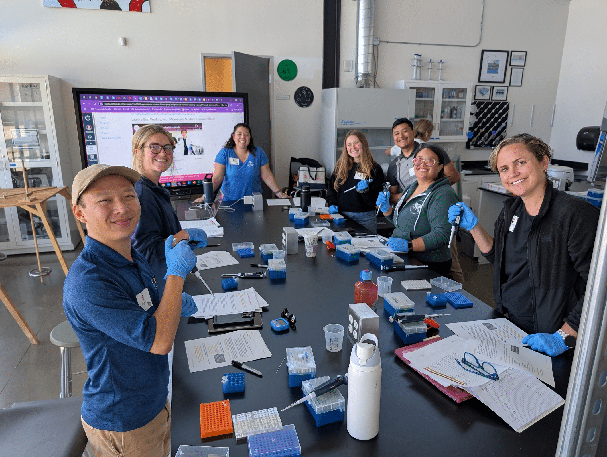 HTH teachers practice their own hands-on learning.